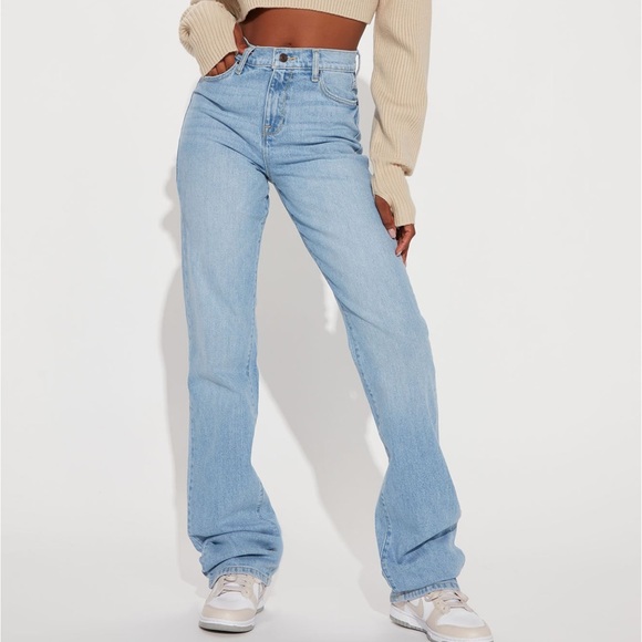 Fashion Nova Never Worn Tall Straight Leg Jeans - Light Wash - Picture 1 of 4